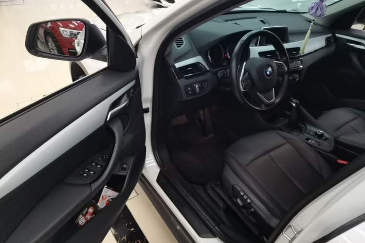Used BMW X1 2019 sDrive20Li Leading Model Driver Seat