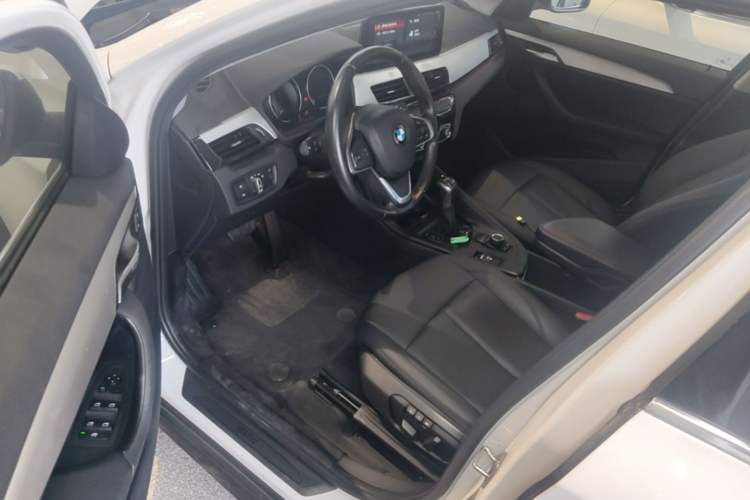Used BMW X1 2019 sDrive20Li Leading Model Driver Seat