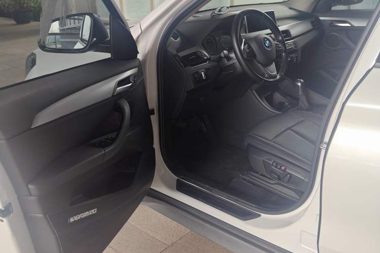 Used BMW X1 2019 sDrive18Li Fashion Model Driver Seat