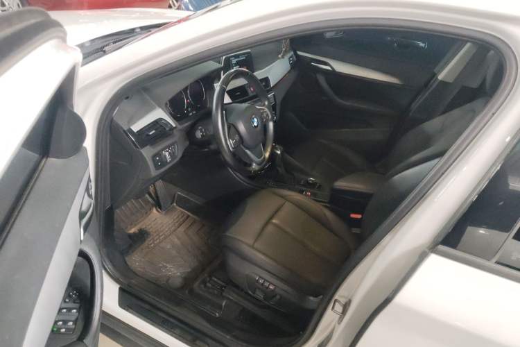 Used BMW X1 2019 sDrive18Li Fashion Model Driver Seat