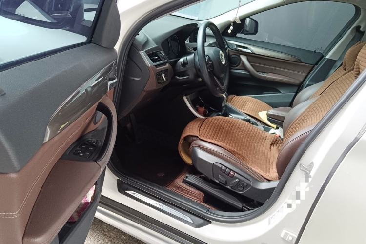 Used BMW X1 2019 sDrive18Li Premium Edition Driver Seat