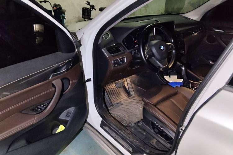 Used BMW X1 2019 xDrive20Li Luxury Model Driver Seat