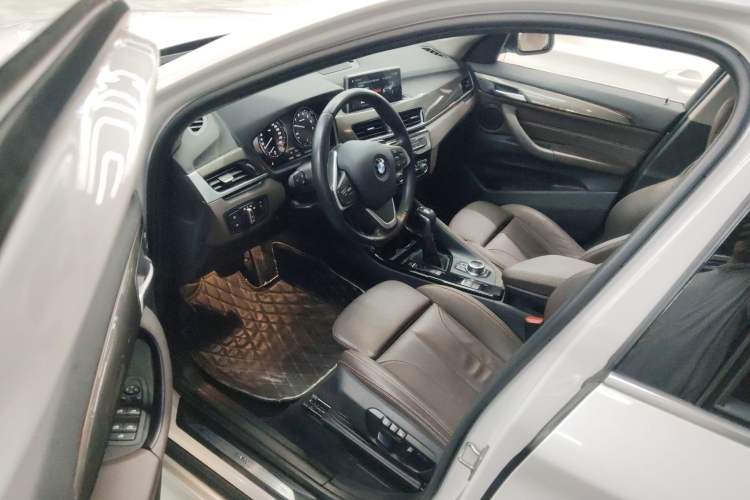 Used BMW X1 2019 xDrive20Li Luxury Model Driver Seat
