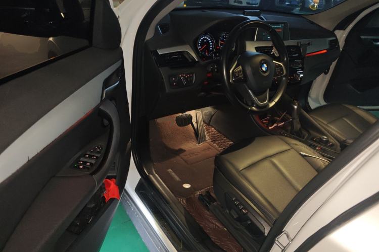 Used BMW X1 2019 sDrive18Li Fashion Model Driver Seat