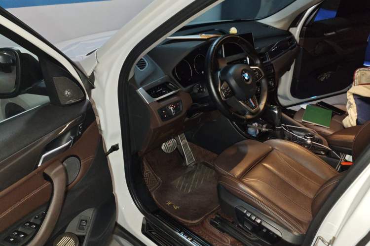 Used BMW X1 2019 xDrive20Li Luxury Model Driver Seat