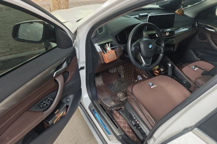 Used BMW X1 2019 sDrive18Li Premium Edition Driver Seat