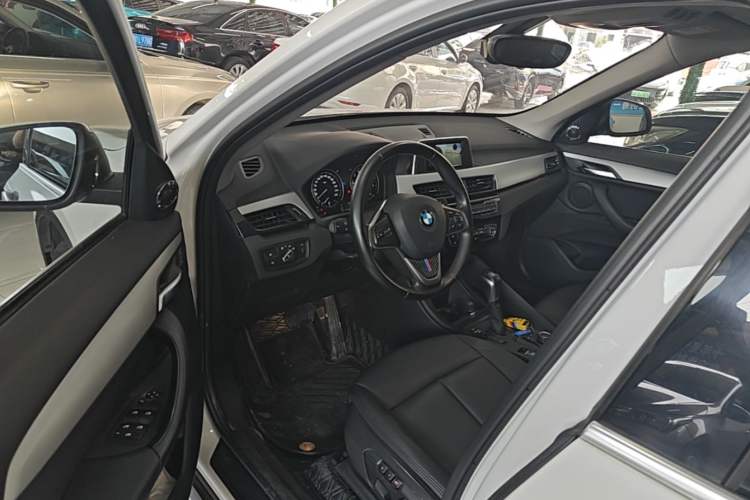 Used BMW X1 2019 sDrive20Li Leading Model Driver Seat
