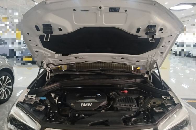 Used BMW X1 2019 sDrive18Li Premium Edition Engine Bay