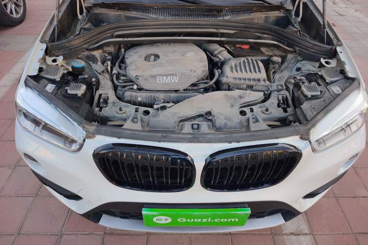 Used BMW X1 2019 sDrive20Li Leading Model Engine Bay