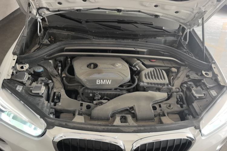 Used BMW X1 2019 sDrive18Li Premium Edition Engine Bay
