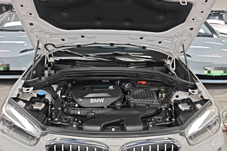 Used BMW X1 2019 xDrive20Li Luxury Edition Engine Bay