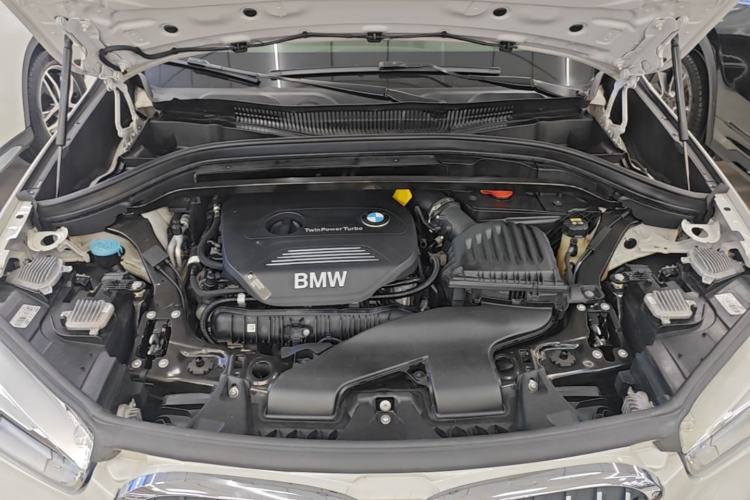 Used BMW X1 2019 sDrive20Li Leading Model Engine Bay