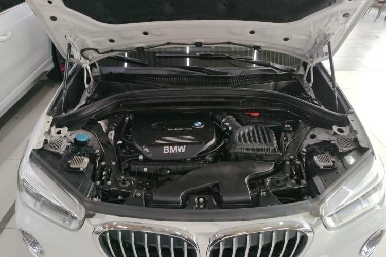 Used BMW X1 2019 xDrive20Li Luxury Model Engine Bay
