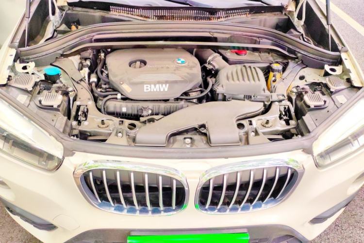 Used BMW X1 2019 sDrive20Li Leading Model Engine Bay