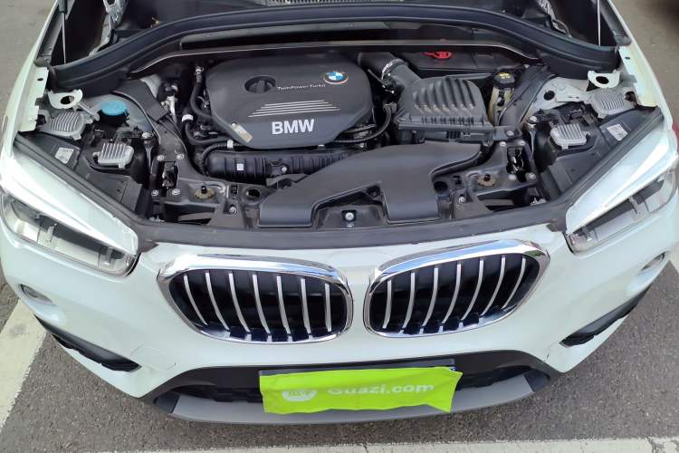 Used BMW X1 2019 sDrive20Li Leading Model Engine Bay