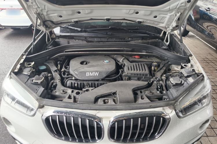 Used BMW X1 2019 sDrive20Li Leading Model Engine Bay