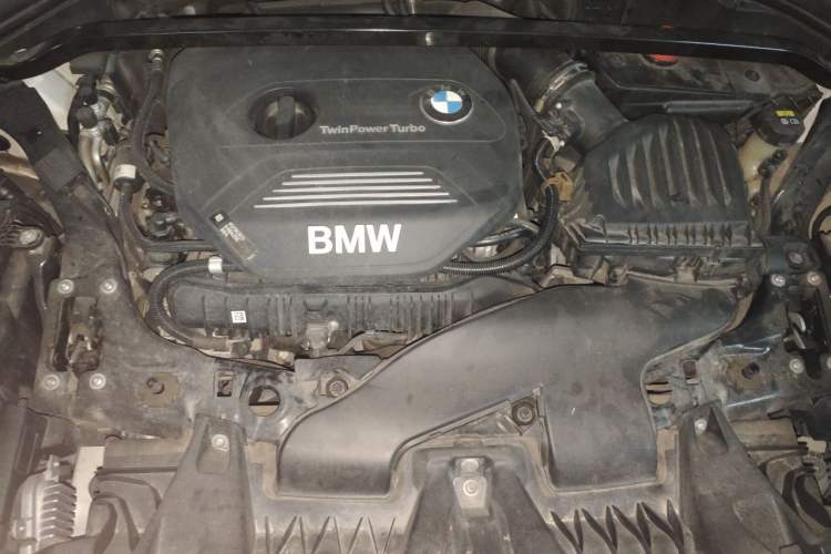Used BMW X1 2019 sDrive20Li Leading Model Engine Bay