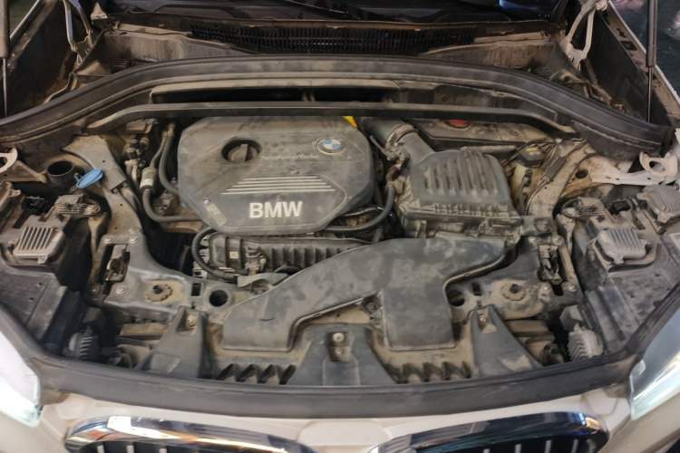 Used BMW X1 2019 sDrive18Li Premium Edition Engine Bay