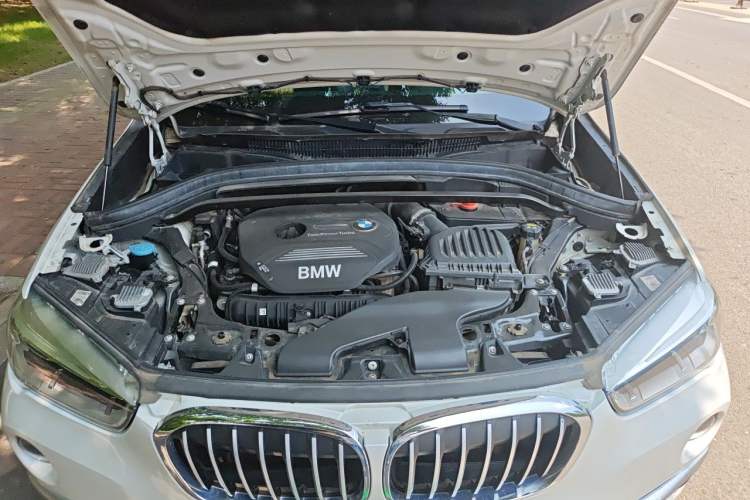 Used BMW X1 2019 sDrive20Li Leading Model Engine Bay