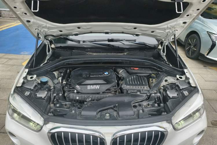 Used BMW X1 2019 xDrive20Li Luxury Model Engine Bay
