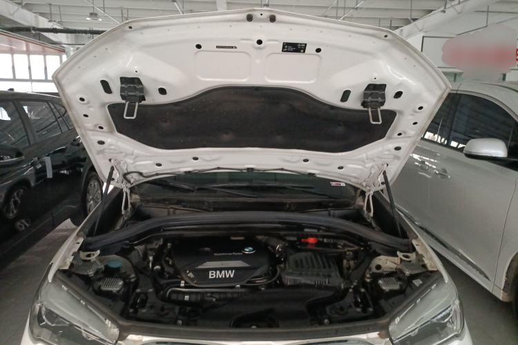Used BMW X1 2019 sDrive20Li Leading Model Engine Bay