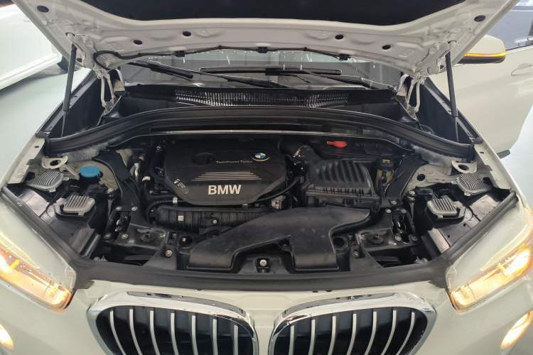Used BMW X1 2019 xDrive20Li Luxury Model Engine Bay
