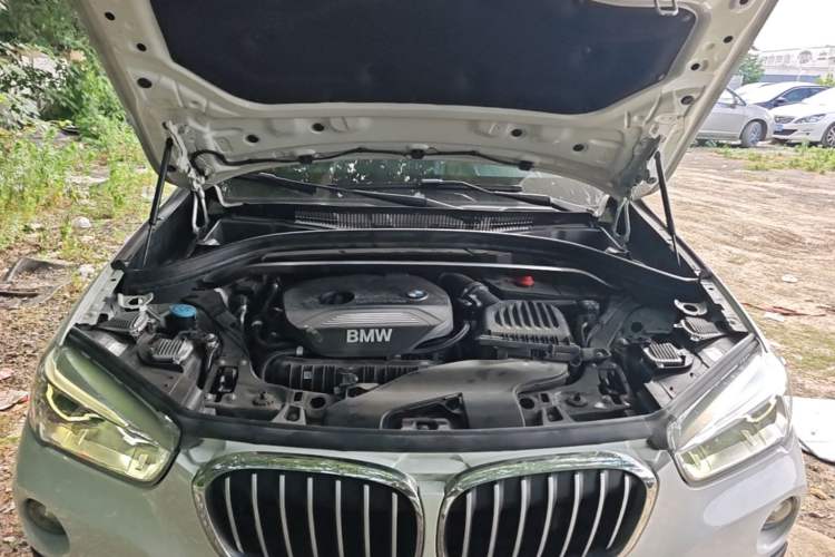 Used BMW X1 2019 sDrive20Li Leading Model Engine Bay