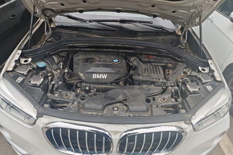 Used BMW X1 2019 sDrive18Li Premium Edition Engine Bay