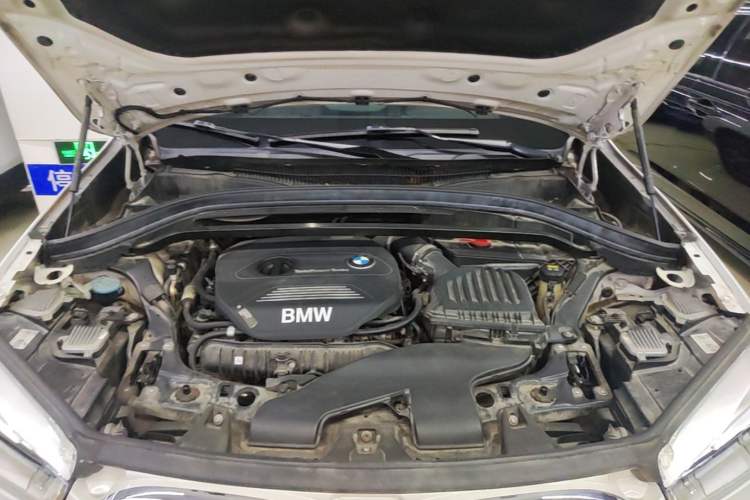 Used BMW X1 2019 xDrive20Li Luxury Model Engine Bay