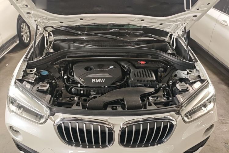 Used BMW X1 2019 sDrive20Li Leading Model Engine Bay
