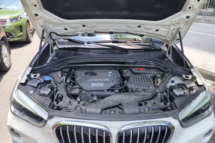 Used BMW X1 2019 sDrive18Li Premium Edition Engine Bay