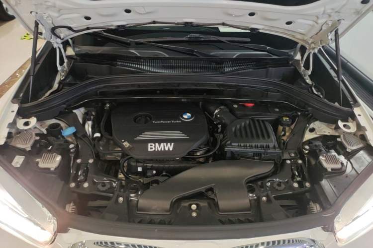 Used BMW X1 2019 sDrive18Li Premium Edition Engine Bay