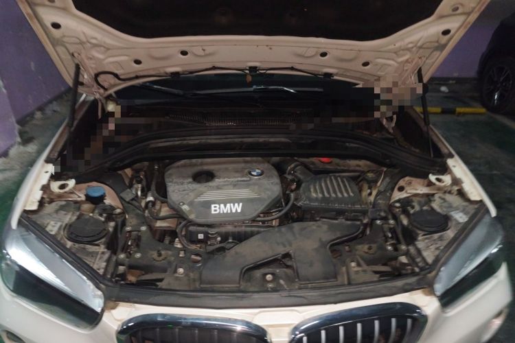Used BMW X1 2019 sDrive18Li Fashion Model Engine Bay
