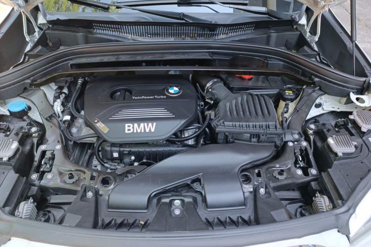 Used BMW X1 2019 sDrive18Li Premium Edition Engine Bay