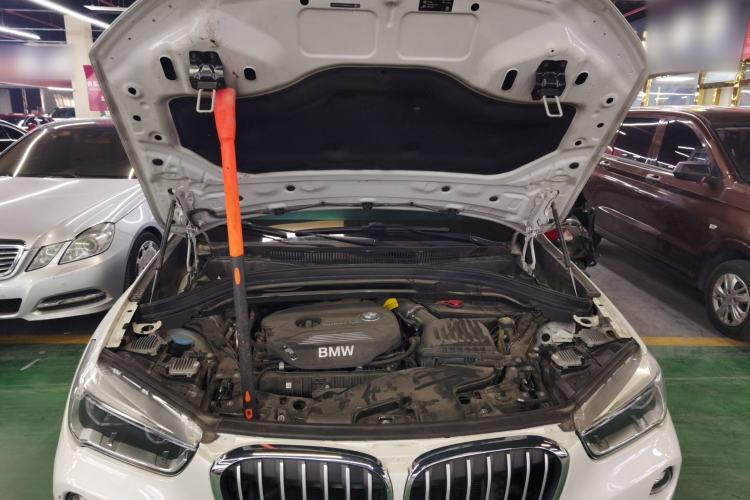 Used BMW X1 2019 sDrive20Li Leading Model Engine Bay