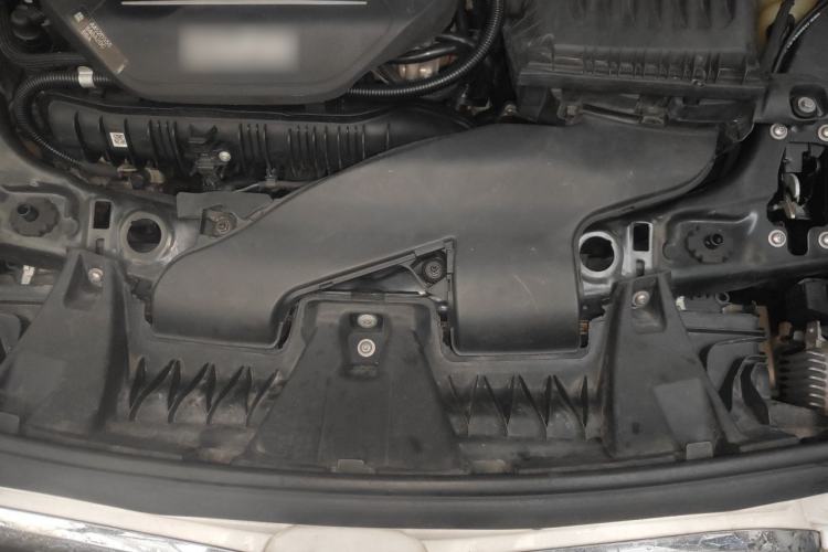 Used BMW X1 2019 sDrive20Li Leading Model Engine Bay
