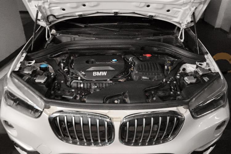 Used BMW X1 2019 xDrive20Li Luxury Model Engine Bay