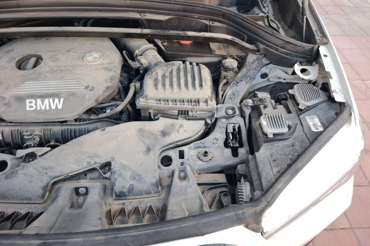 Used BMW X1 2019 sDrive20Li Leading Model Engine Bay Left