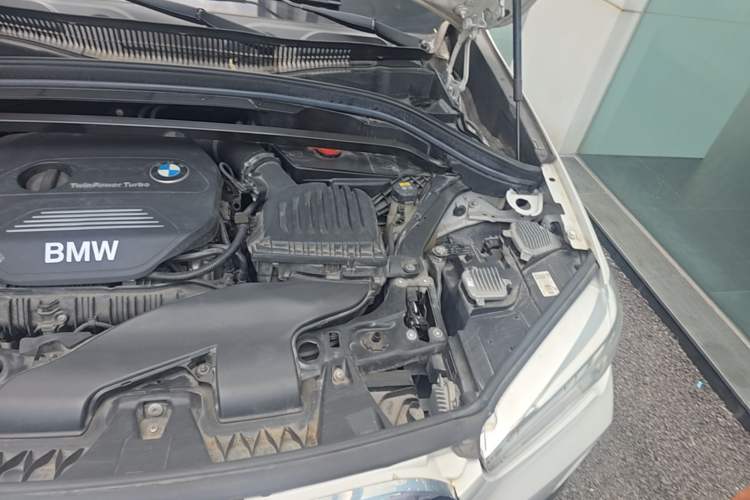 Used BMW X1 2019 sDrive20Li Leading Model Engine Bay Left