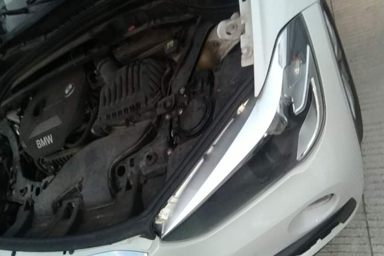 Used BMW X1 2019 sDrive18Li Fashion Model Engine Bay Left
