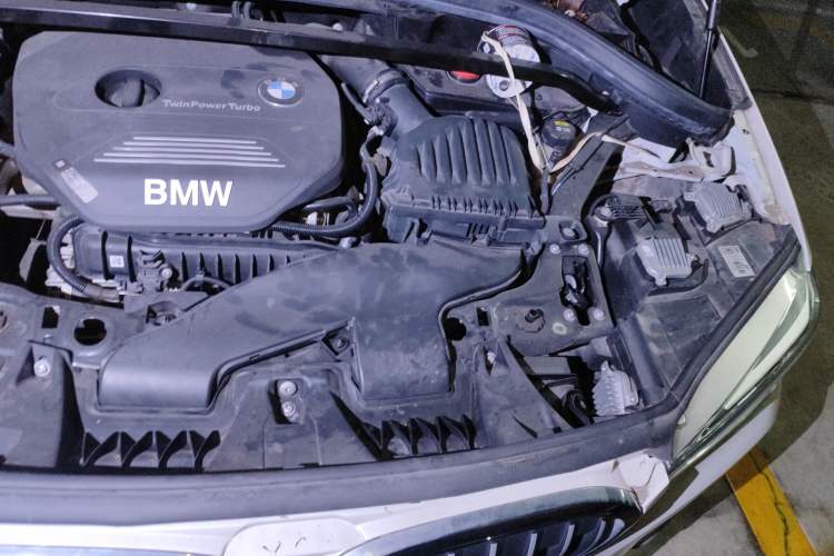 Used BMW X1 2019 sDrive18Li Premium Edition Engine Bay Left