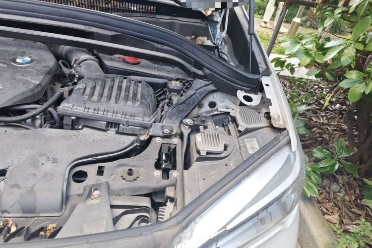 Used BMW X1 2019 sDrive20Li Leading Model Engine Bay Left