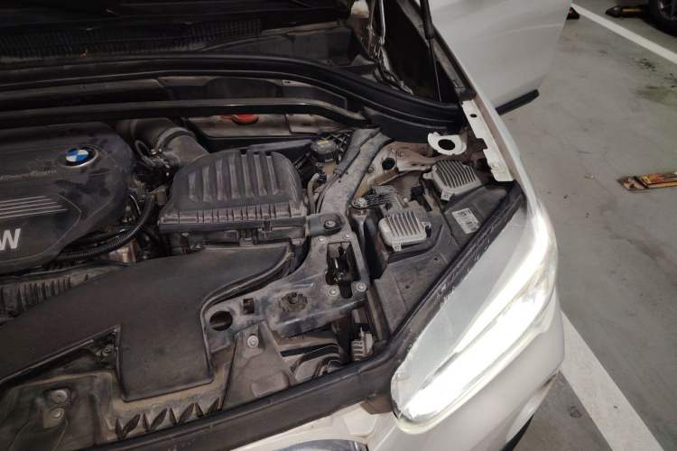 Used BMW X1 2019 sDrive20Li Leading Model Engine Bay Left