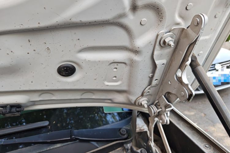 Used BMW X1 2019 xDrive20Li Luxury Model Engine Bay Left