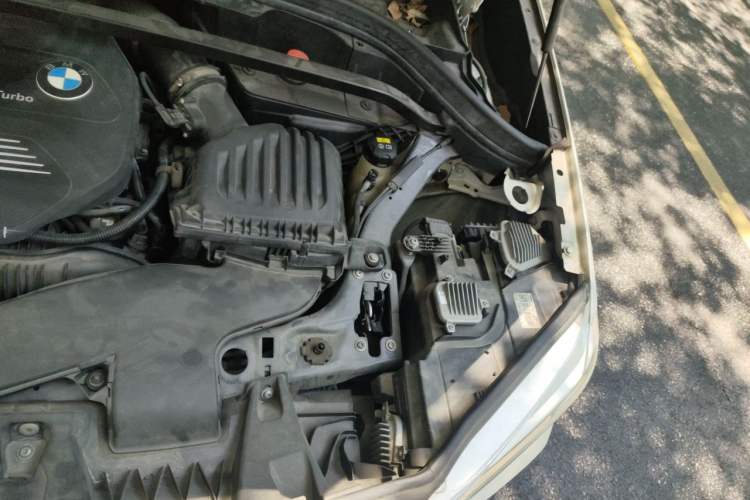Used BMW X1 2019 sDrive20Li Leading Model Engine Bay Left