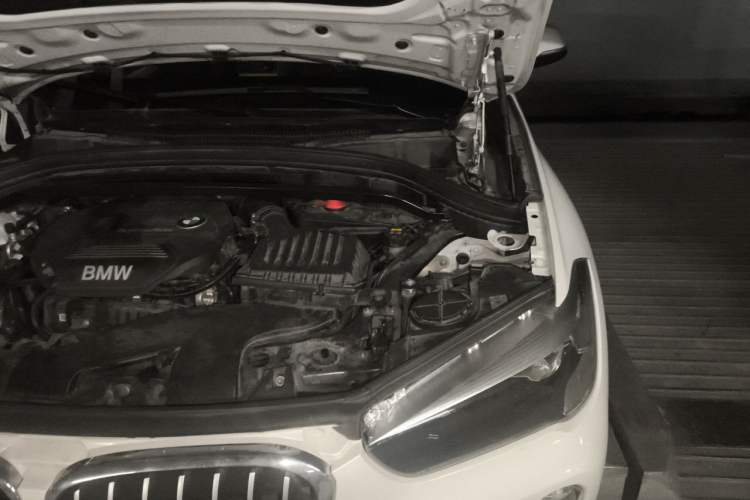 Used BMW X1 2019 sDrive18Li Fashion Model Engine Bay Left