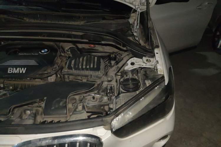 Used BMW X1 2019 sDrive18Li Fashion Model Engine Bay Left