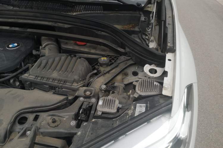 Used BMW X1 2019 sDrive20Li Leading Model Engine Bay Left