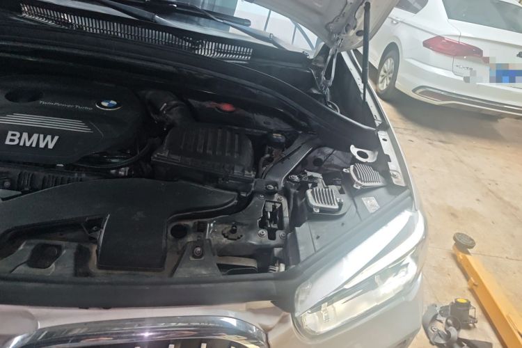 Used BMW X1 2019 sDrive20Li Leading Model Engine Bay Left