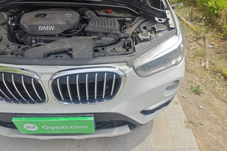 Used BMW X1 2019 sDrive18Li Premium Edition Engine Bay Left